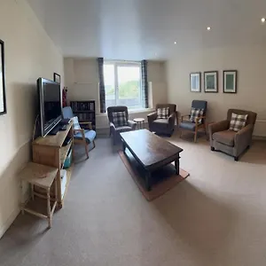 https://holburn-guesthouse.hotelsaberdeenuk.com
